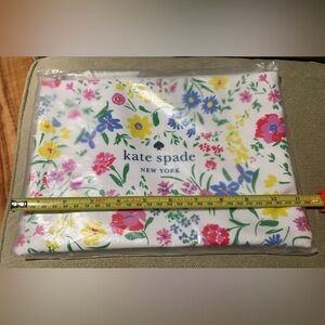 Kate Spade Garden Bouquet Zippered Pouch, NIB, 11 x 8 inches